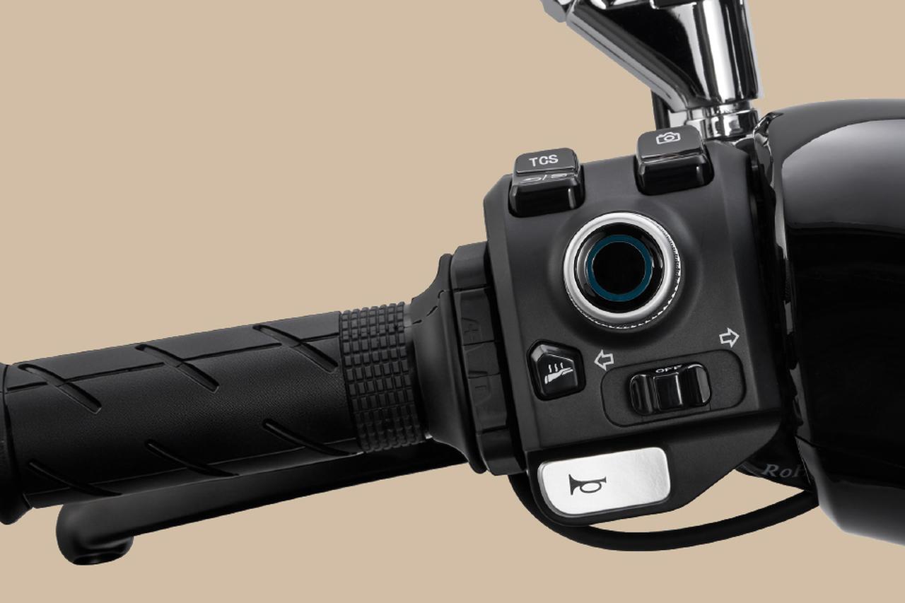 画像23: 【馬術をイメージしたお上品モデル】ホンダ「NWF150」は先進装備テンコ盛りのゴージャススクーター【世界でがんばる!! 日本メーカーの珍車大図鑑 Vol.30】