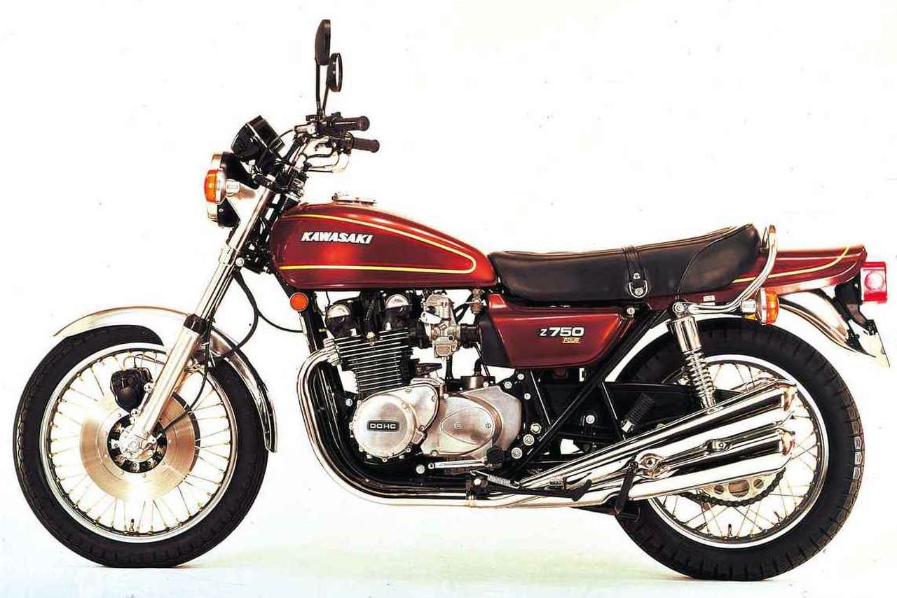 画像 : 5番目の画像 - 【写真9枚】カワサキ「POLICE」（白バイ） - webオートバイ