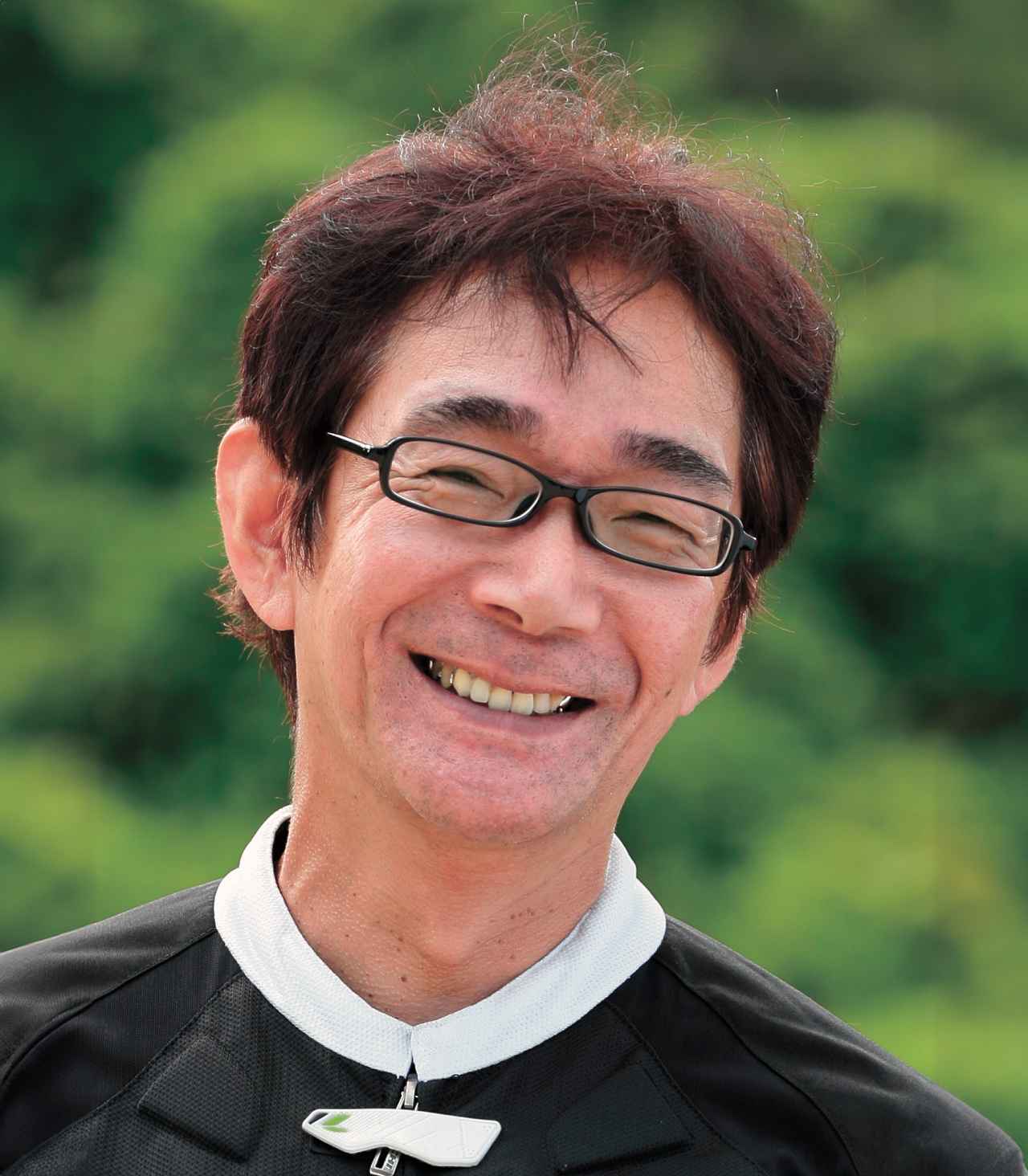 画像2: ショウエイ「e:DRYLENS 304 イードライレンズ」使用レビュー|瞬時に色が変わって調光可能なドライレンズ