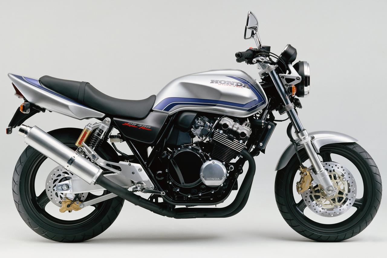 画像 : 4番目の画像 - 【写真6枚】ホンダ「CB400スーパーフォア」（1999年） - webオートバイ
