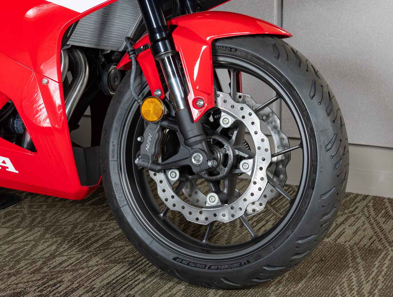 画像 : 8番目の画像 - 【写真12枚】ホンダ「CBR400R E-Clutch Concept」 - webオートバイ