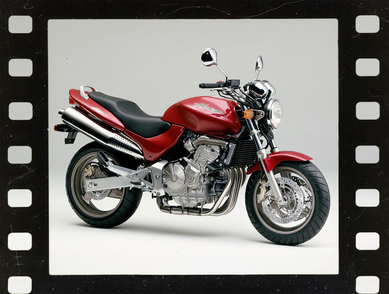 画像: ホンダ「ホーネット600」(1998年)【90年代に登場したホンダのバイク図鑑】 - webオートバイ