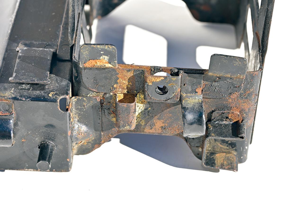 画像 : 26番目の画像 - 【写真38枚】ブラスト加工で〝サビ取り〟大作戦【新橋モーター商会】 - webオートバイ