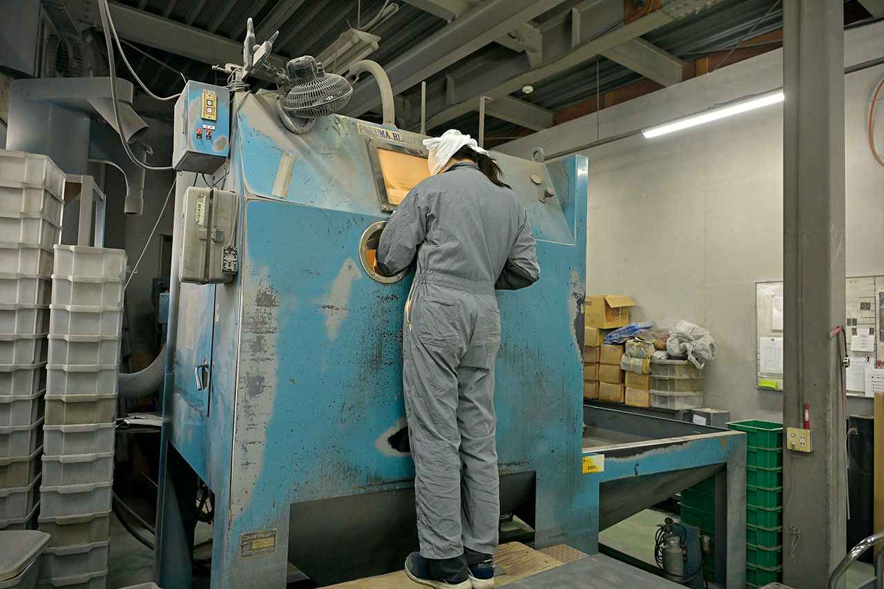 画像 : 5番目の画像 - 【写真38枚】ブラスト加工で〝サビ取り〟大作戦【新橋モーター商会】 - webオートバイ