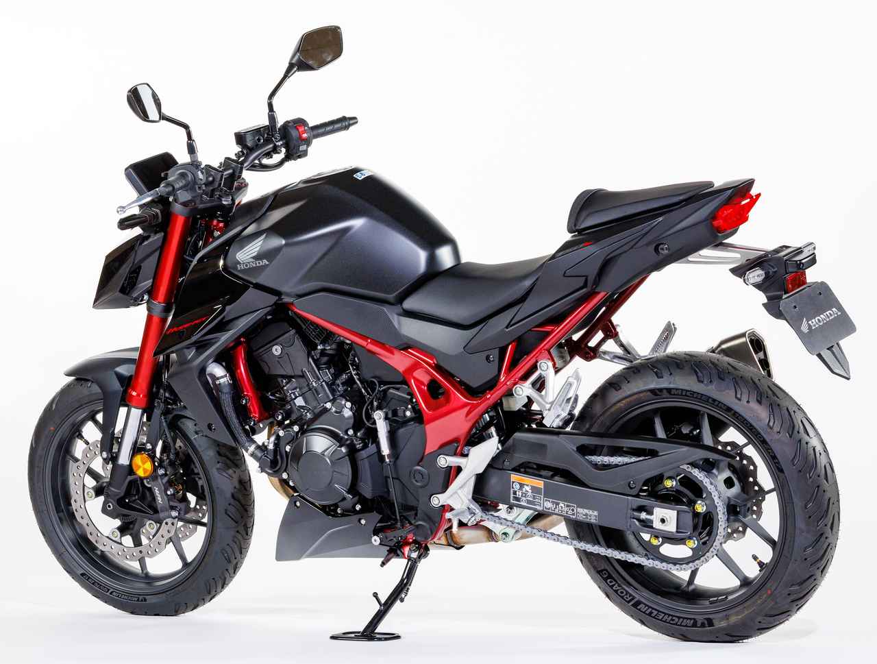 画像5: 【モーターサイクルショーに降臨!】ホンダが「CB750ホーネット Eクラッチ」が参考出品!気になる実車を最速撮!