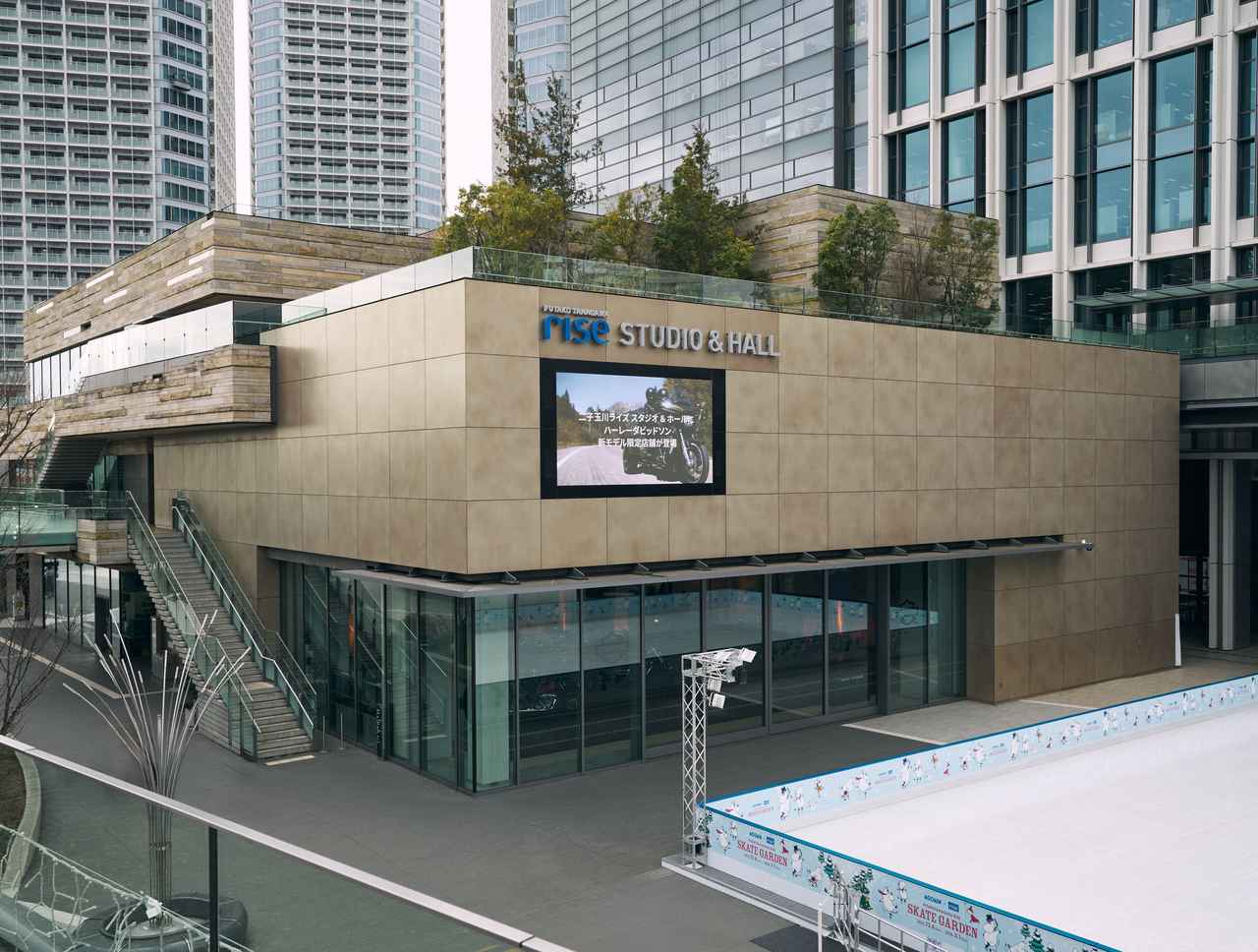 画像2: アパレルも販売、アンケート回答者にはプレゼントも！