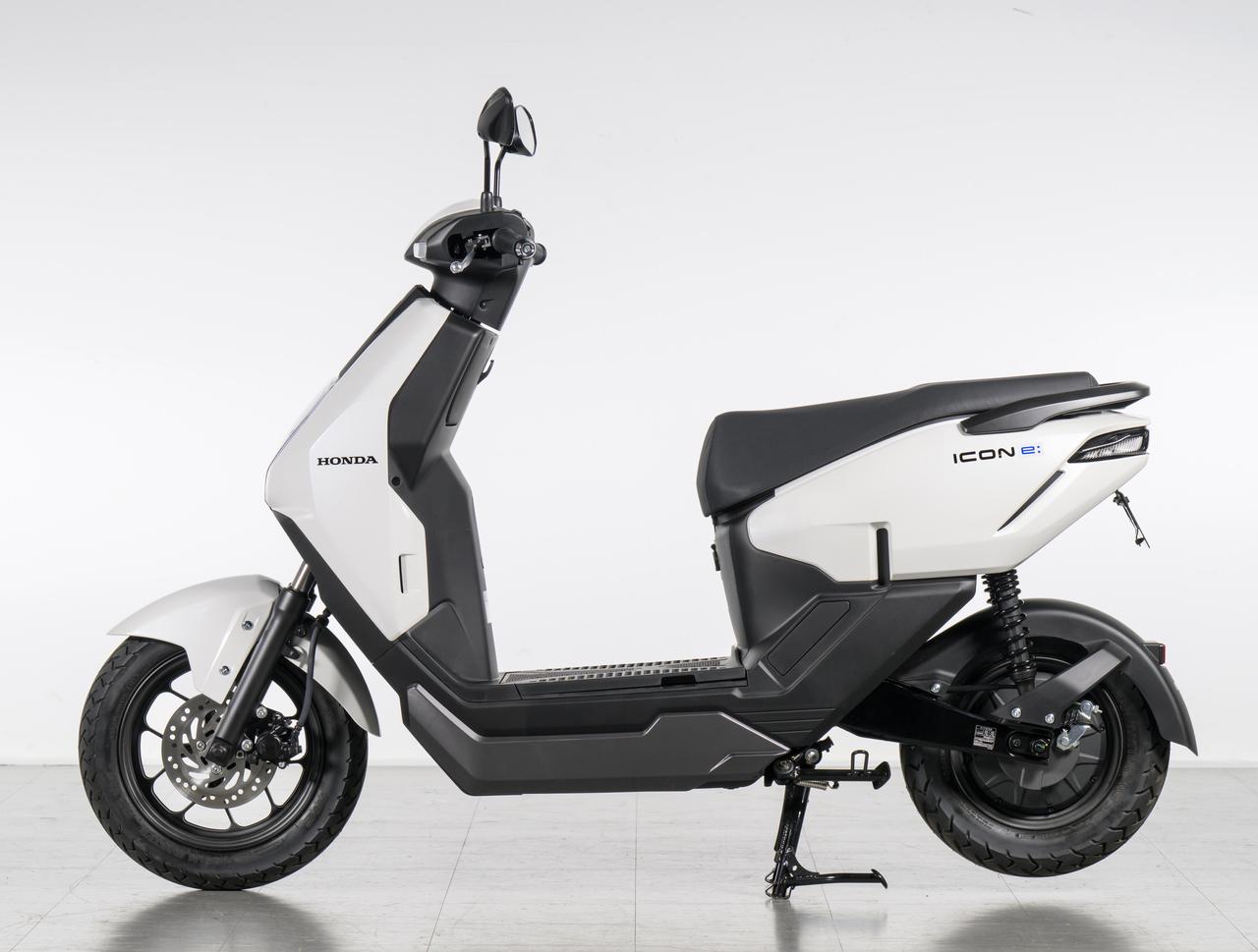 画像8: 新型電動スクーターホンダ「ICON e:」登場！ 着脱式バッテリー採用で航続距離81kmと高い使い勝手を実現した原付一種EV！
