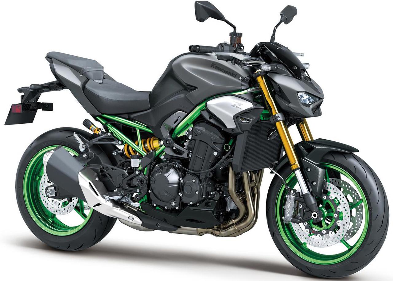 画像: Kawasaki Z900 SE 2026年モデル 総排気量：948cc エンジン形式：水冷4ストロークDOHC4バルブ並列4気筒 シート高：810mm 車両重量：215kg 発売日：2025年7月15日 税込価格：166万1000円