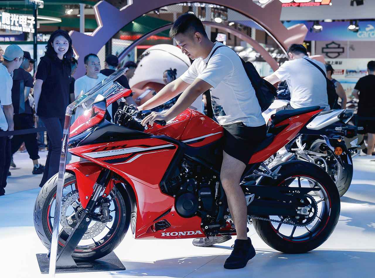 画像 : 11番目の画像 - 【写真19枚】ホンダ「CBR500R FOUR」 - webオートバイ