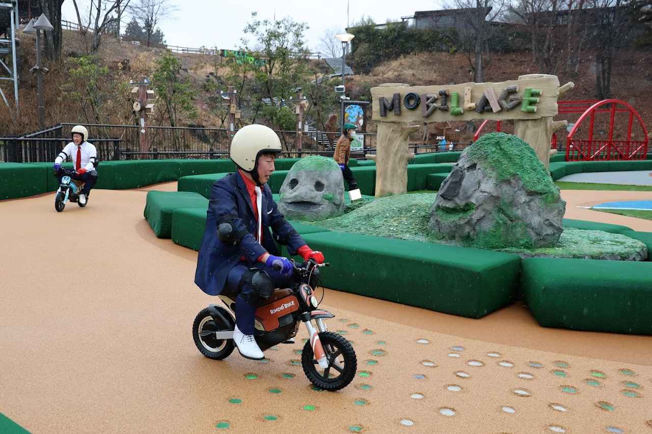 画像2: 新アトラクションメディア発表会には「U字工事」のお二人も登場！