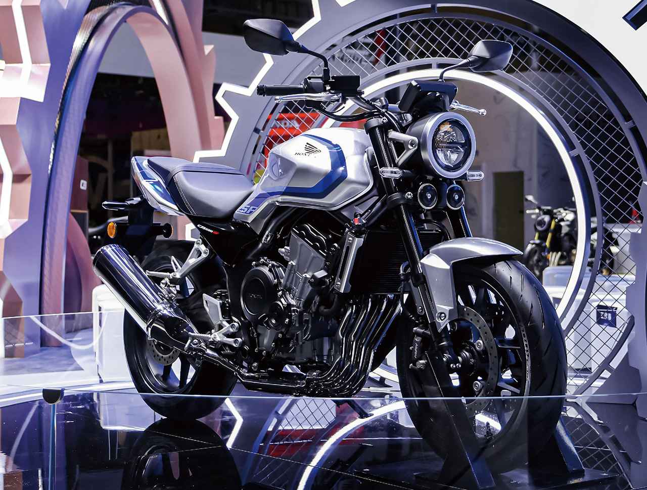 画像: 噂の次世代スーパーフォアは2026年に国内導入か⁉ ホンダ「CB500 SUPER FOUR」の特徴まとめ - webオートバイ