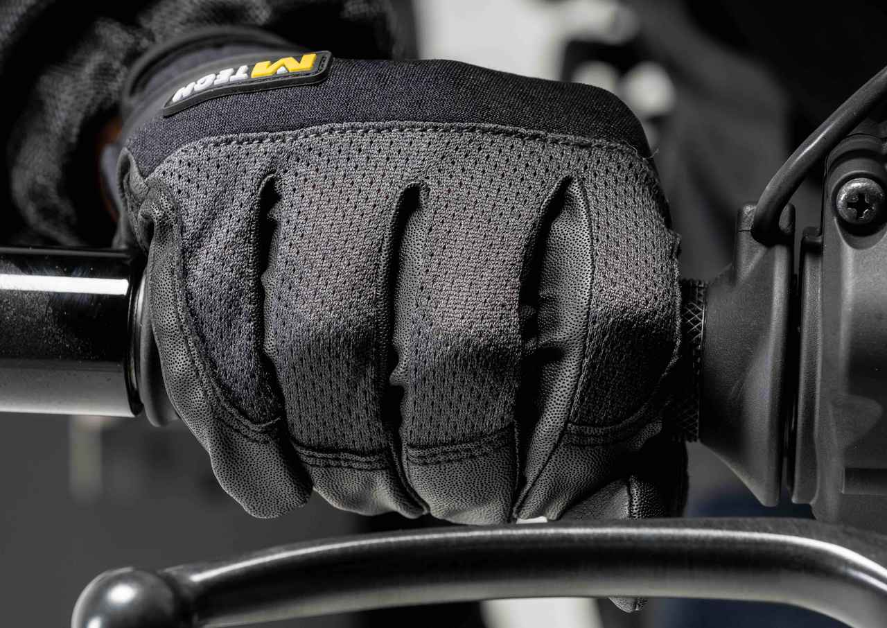 画像1: 職人支持率No.1「M-TECH」とのタッグが実現する 素肌感覚のフィット感と絶大なグリップ力