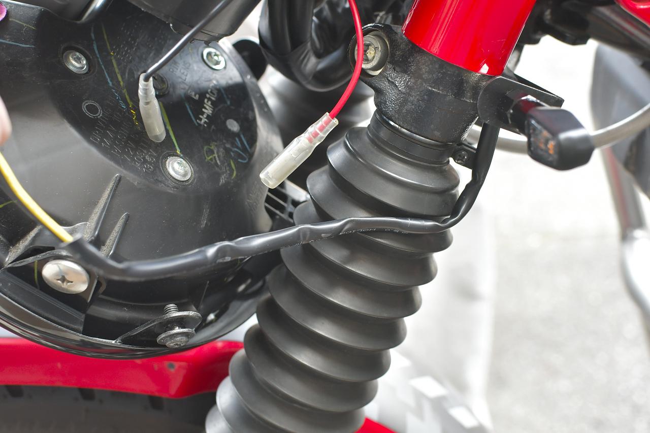 画像10: ハンターカブに701LEDフラッシャーを取り付ける