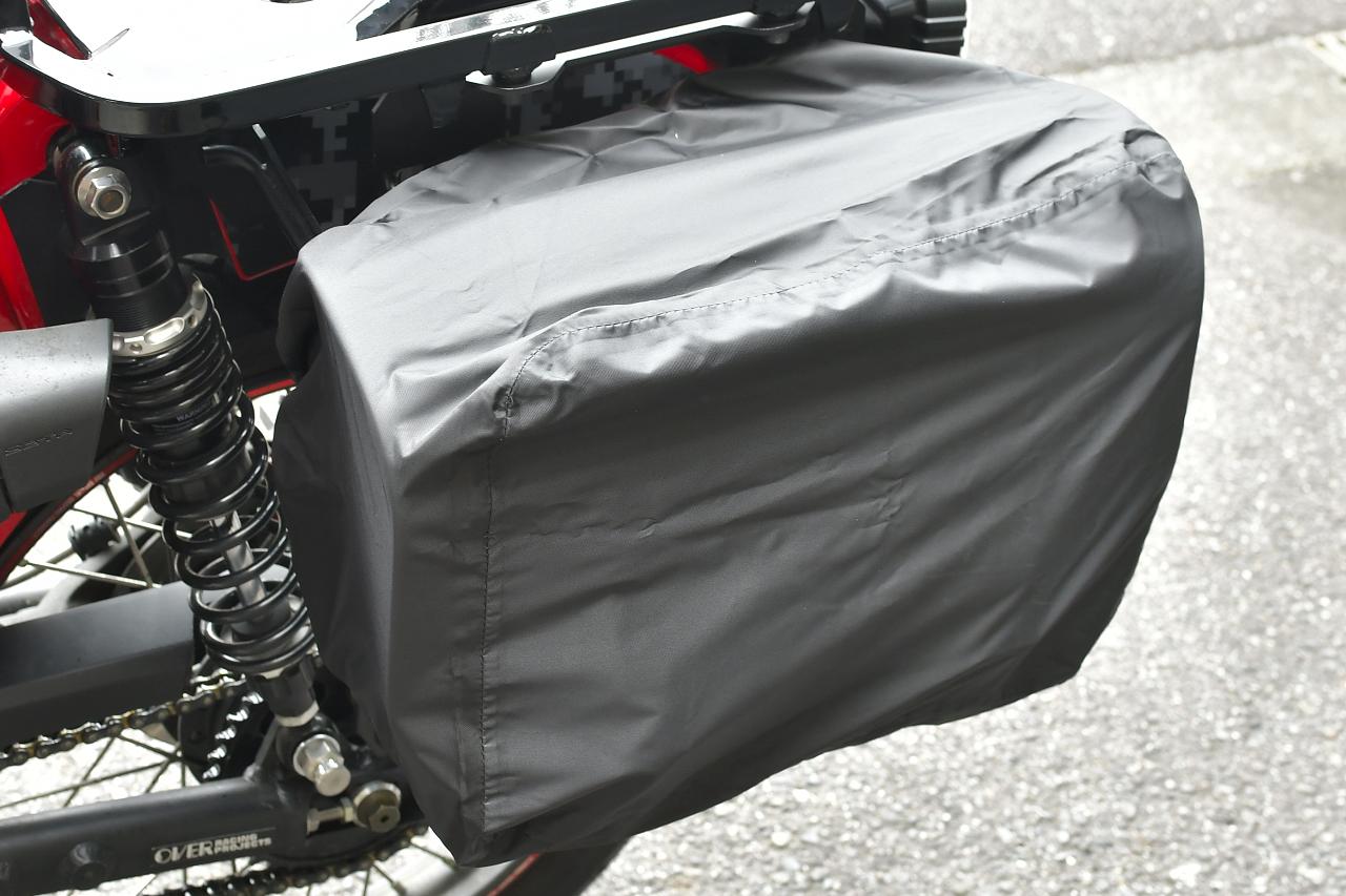 画像6: EX-TOUCHハンガーにEX-TOUCHサドルバッグを脱着してみる