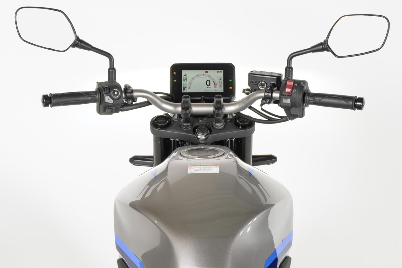 画像17: 【衝撃速報！】ホンダ「CB400 SUPER FOUR E-Clutch Concept」ついに登場！ 4年ぶりに復活した新世代スーパーフォアを速攻チェック！