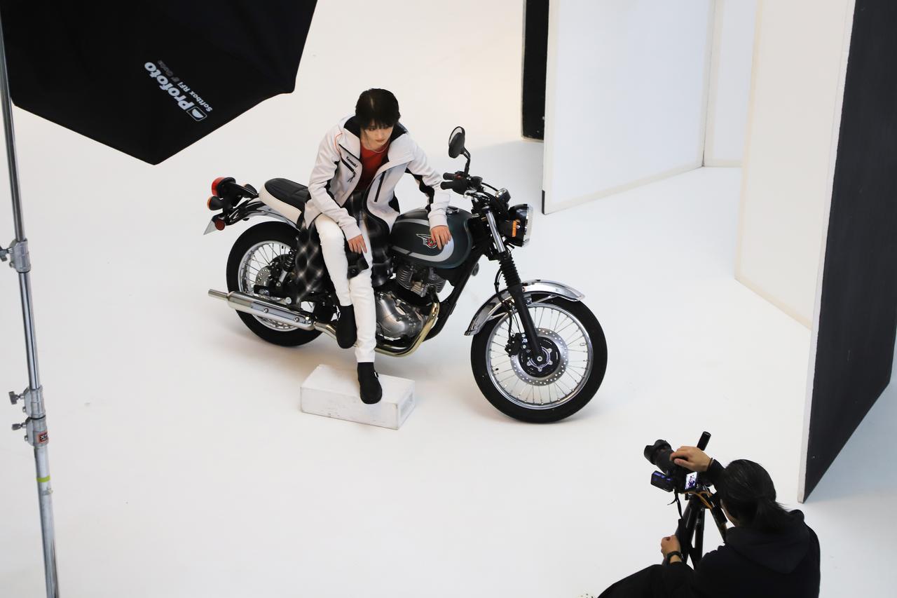 画像3: 【インタビュー】若月佑美さんに直撃! 初の二輪アパレル撮影の感想は?