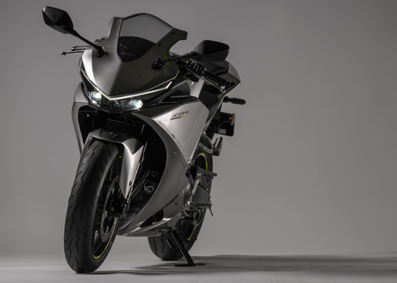 画像 : 24番目の画像 - 【写真25点】ホンダ「CBR400R FOUR E-Clutch Consept」 - webオートバイ