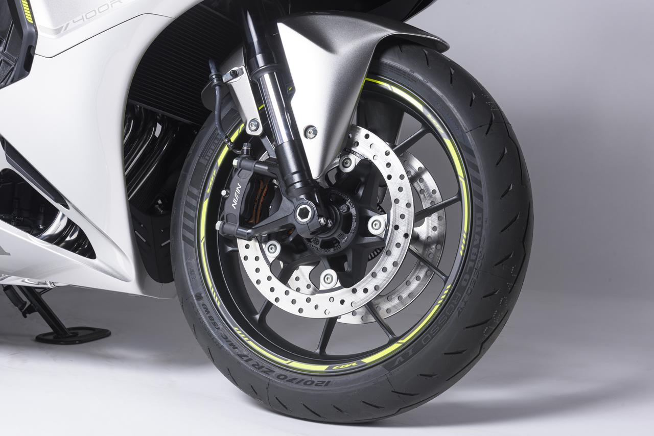 画像 : 21番目の画像 - 【写真25点】ホンダ「CBR400R FOUR E-Clutch Consept」 - webオートバイ