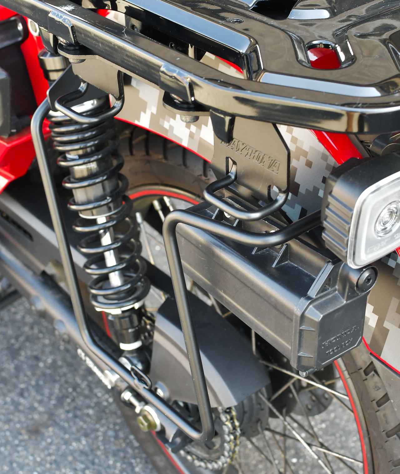 画像6: JA65用EX-TOUCHハンガーを取り付ける