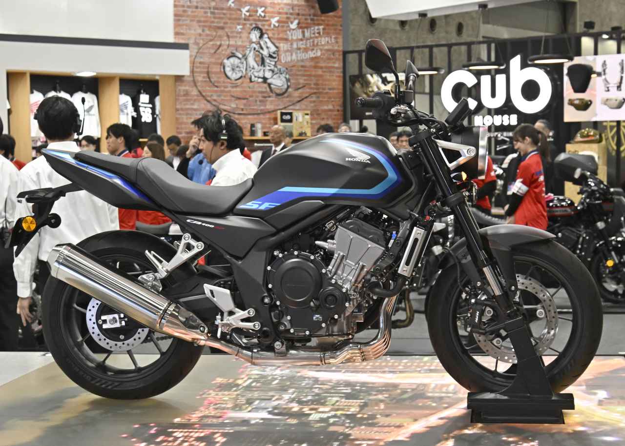 画像 : 6番目の画像 - 【写真11枚】ホンダ「CB400 SUPER FOUR E-Clutch Concept」 - webオートバイ