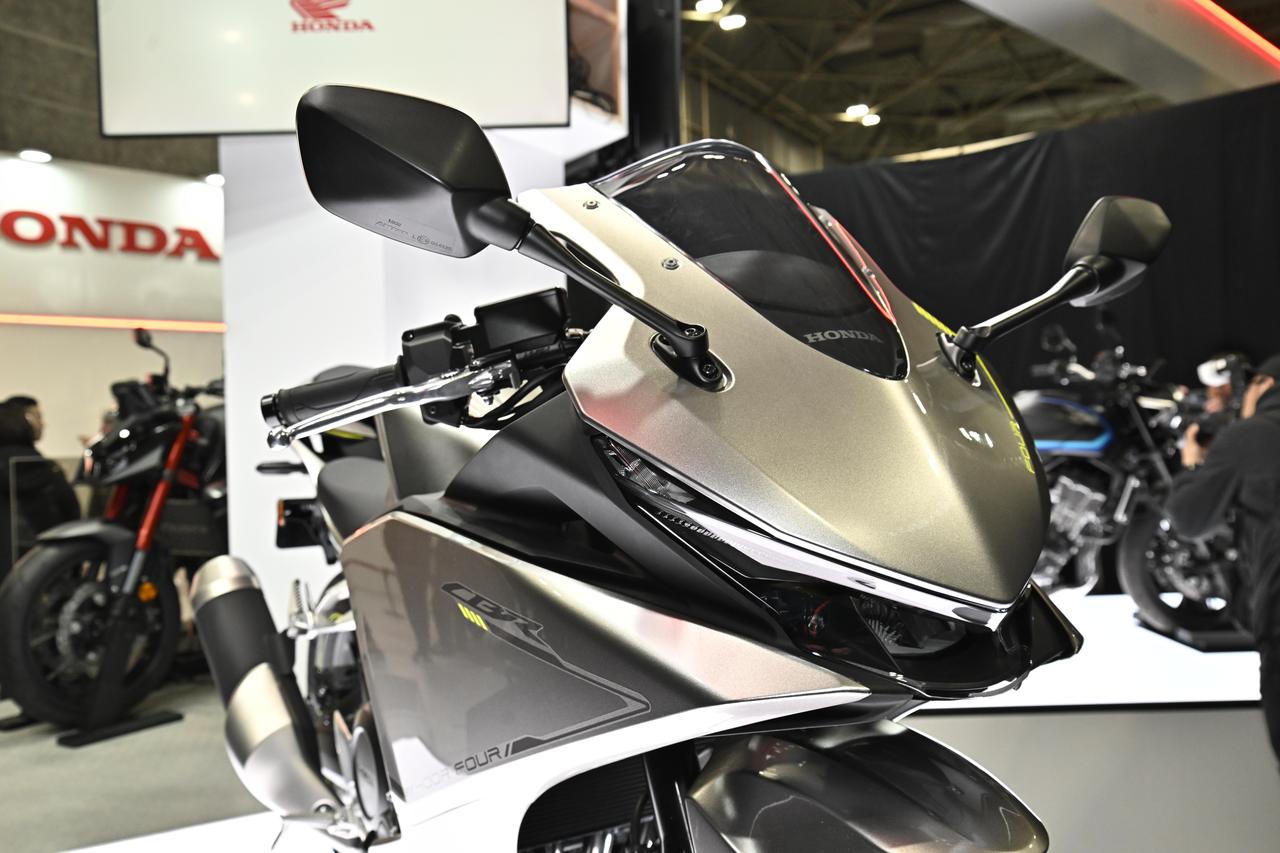 画像 : 6番目の画像 - 【写真点】ホンダ「CBR400R FOUR E-Clutch Concept」 - webオートバイ