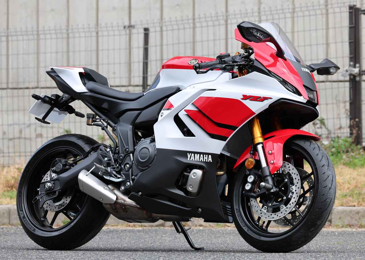 画像: YAMAHA YZF-R7(市販予定車) 初のビッグマイナーチェンジ、違いを見極めろ!