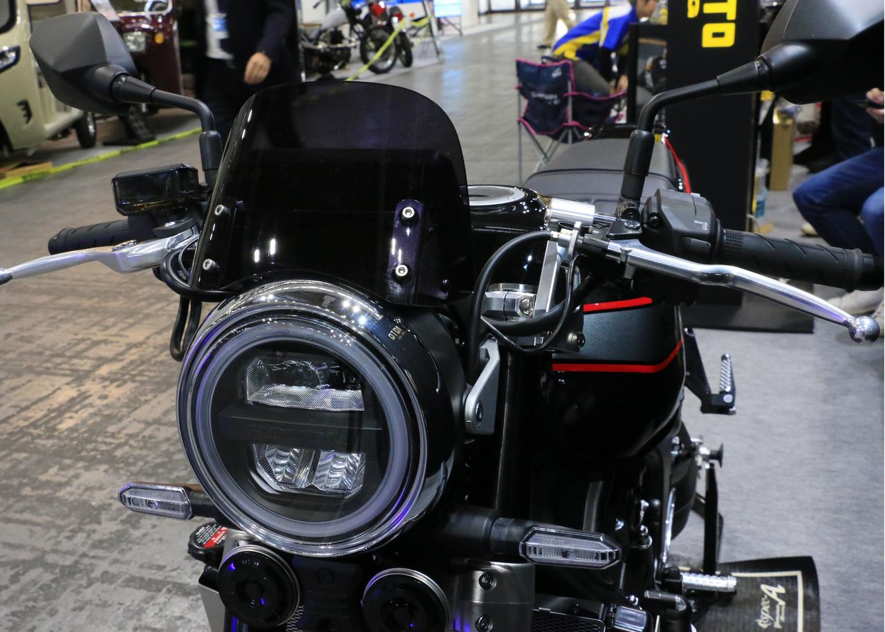 画像1: 【カスタムガイド】ヤマモトレーシングならではのモナカ合わせのサイレンサーを装着したホンダ「CB1000F」カスタム登場！　【大阪モーターサイクルショー2026 現地レポート】