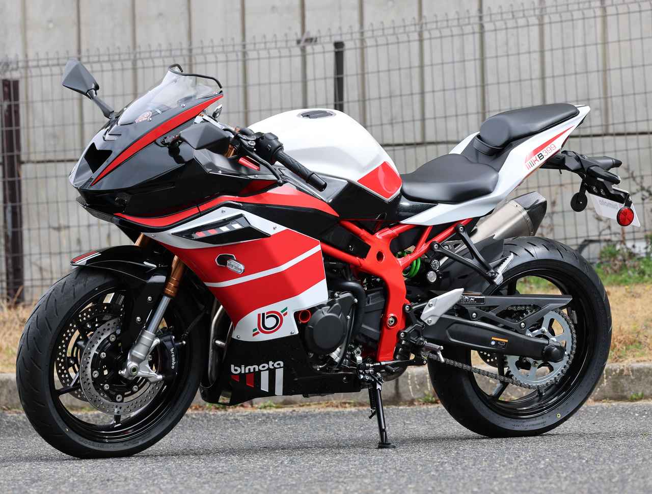 画像7: ビモータ「KB399」「KB399ES」ZX-4RR直系エンジン、フレームのミドルビモータ誕生! 気になる詳細を実車生撮りチェック!