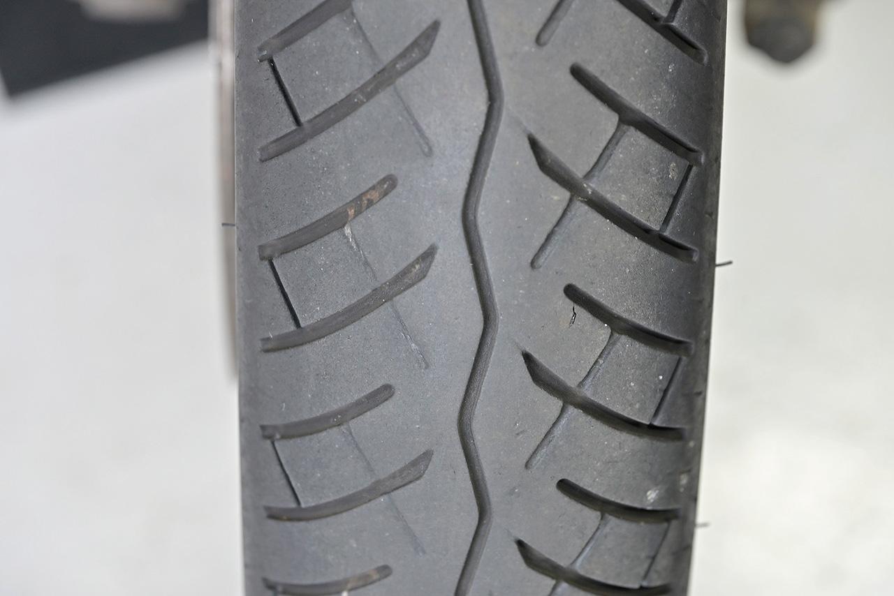 画像: Q12.タイヤの右側の方が先に減るのはなぜ？