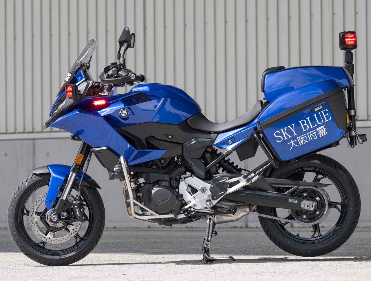 画像 : 2番目の画像 - 【写真7枚】BMW「F900XR 青バイ」 - webオートバイ