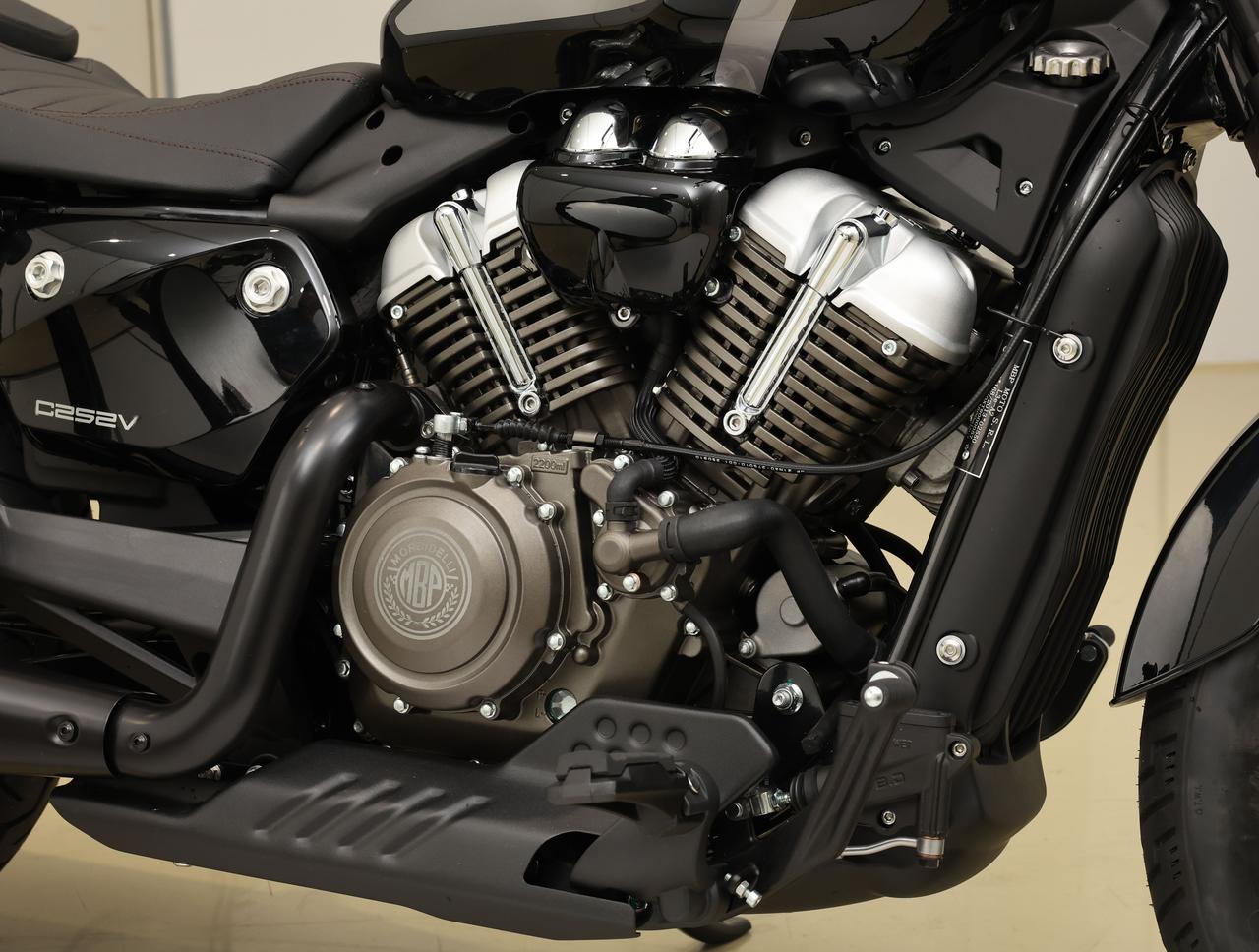 画像1: 【東京モーターサイクルショーで初披露！】個性際立つ「NEW AGE CRUISER」と「ZDC FLISCO」の魅力を実車で徹底チェック！