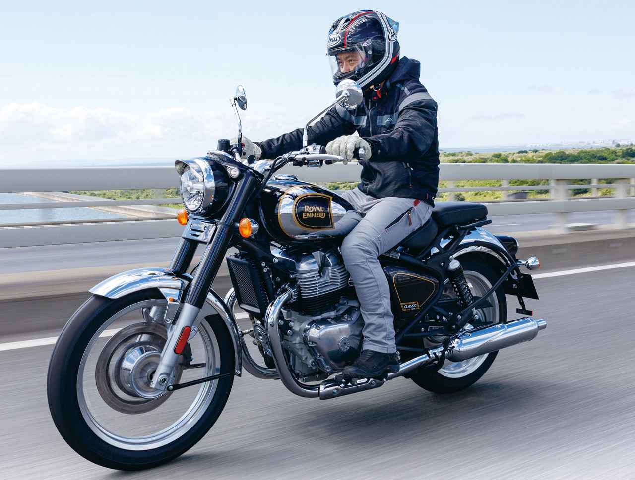 画像: ロイヤルエンフィールド「クラシック650」インプレ - webオートバイ