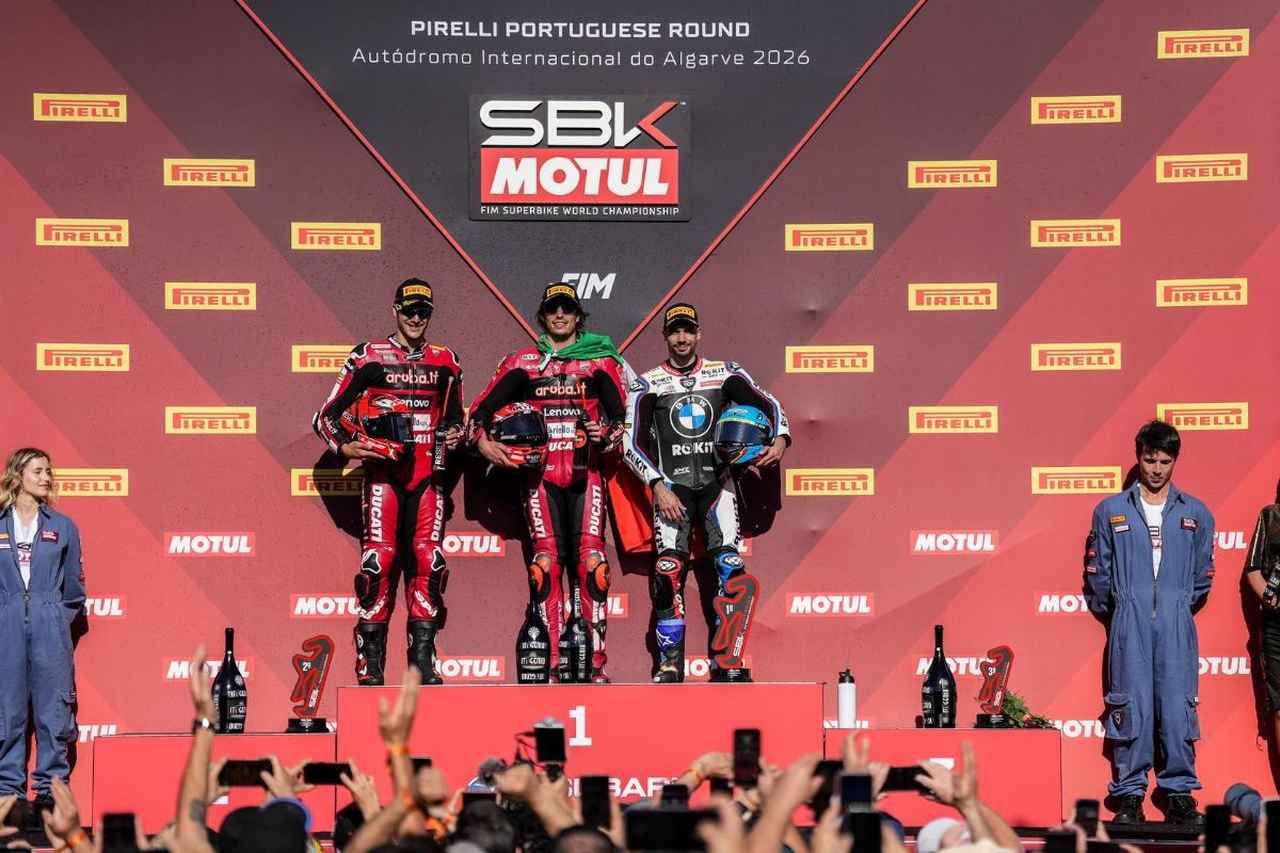 画像: 地元の英雄オリベイラが登壇したこともあり、サーキットは盛り上がりを見せた。