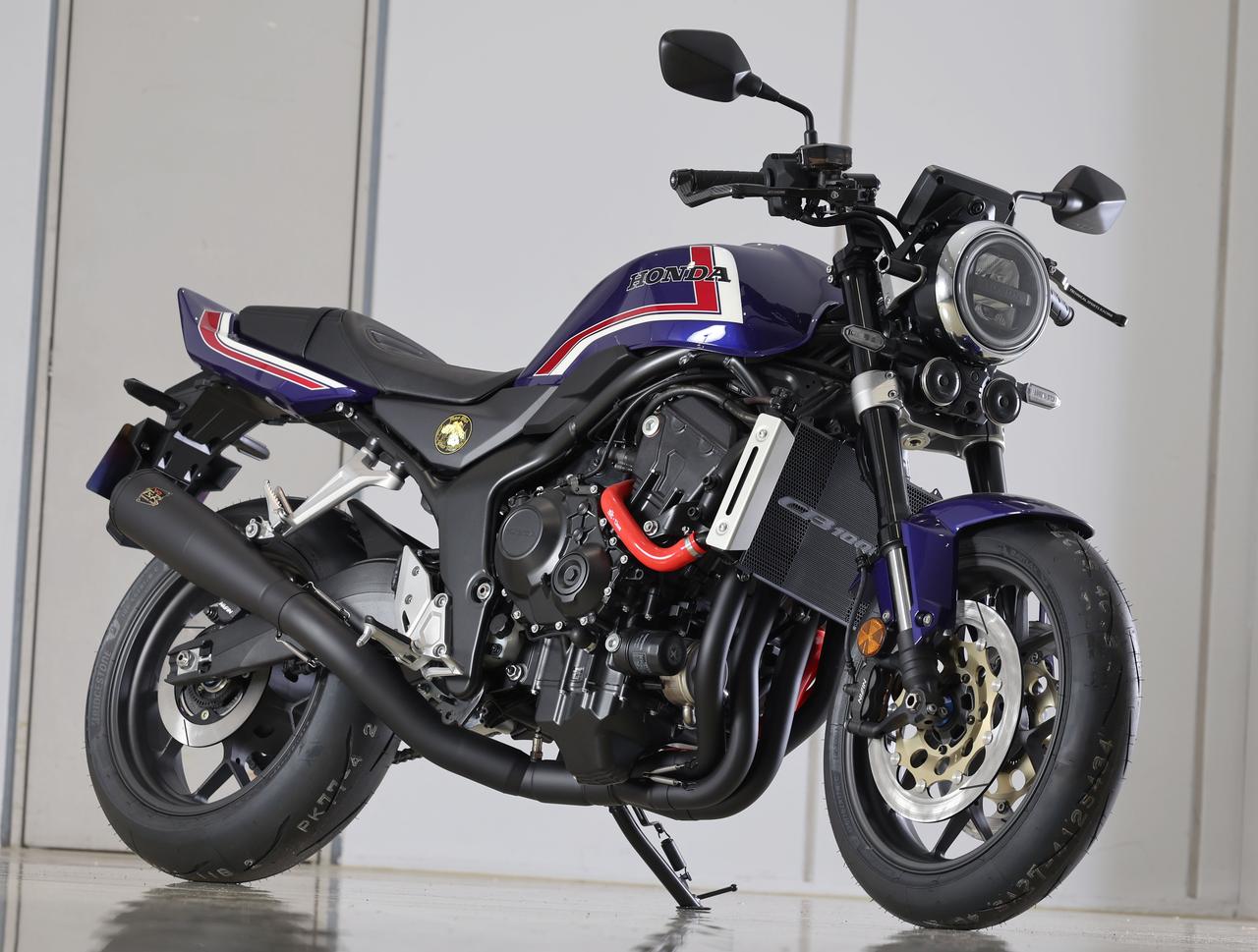画像: 【カスタムガイド】TSR「CB1000F」ブラック仕上げのショートメガホンとセパハンでCBの精悍さを一層引き立てる - webオートバイ