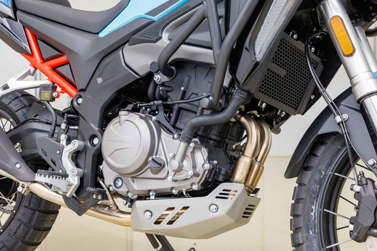 画像4: 【日本初登場！】モルビデリ「T252X」32PSのツインエンジンを搭載する250ccアドベンチャーが初お披露目！