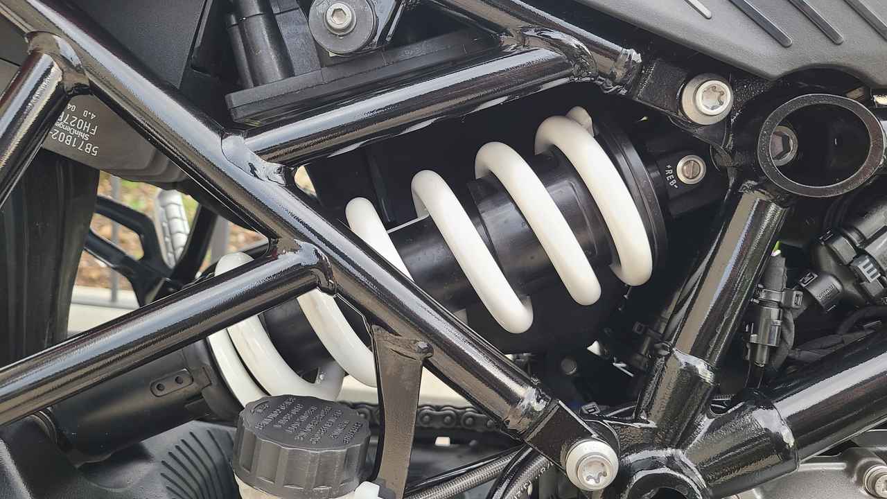 画像10: BMW「F450GS」各部装備・ディテール解説