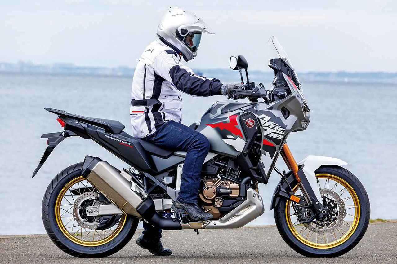 画像1: 【レビュー】ホンダ「CRF1100L Africa Twin Adventure Sports ES DCT」インプレ｜270度クランクの鼓動と円熟のDCTが誘う快適な旅路