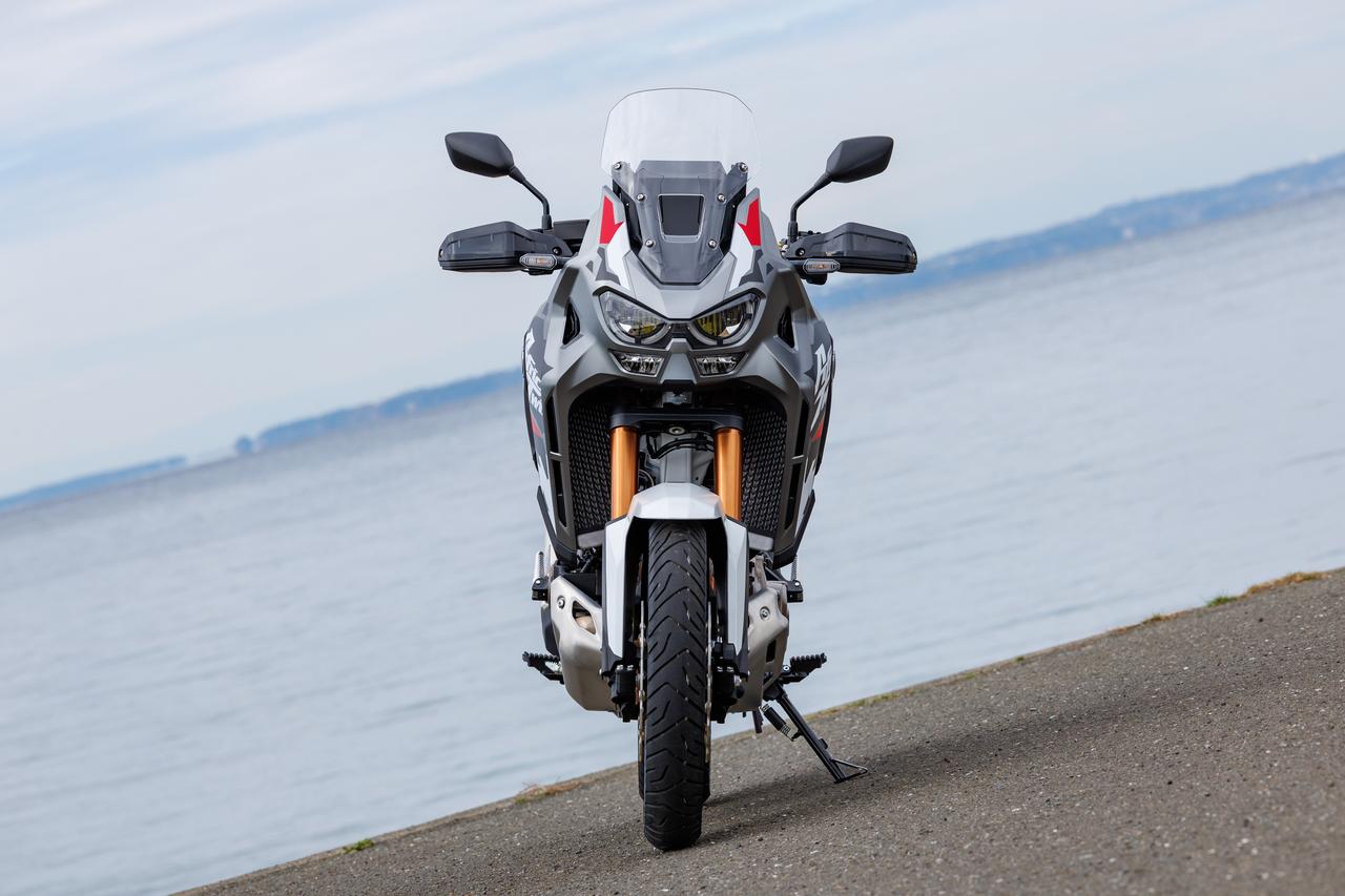 画像4: 【レビュー】ホンダ「CRF1100L Africa Twin Adventure Sports ES DCT」インプレ｜270度クランクの鼓動と円熟のDCTが誘う快適な旅路