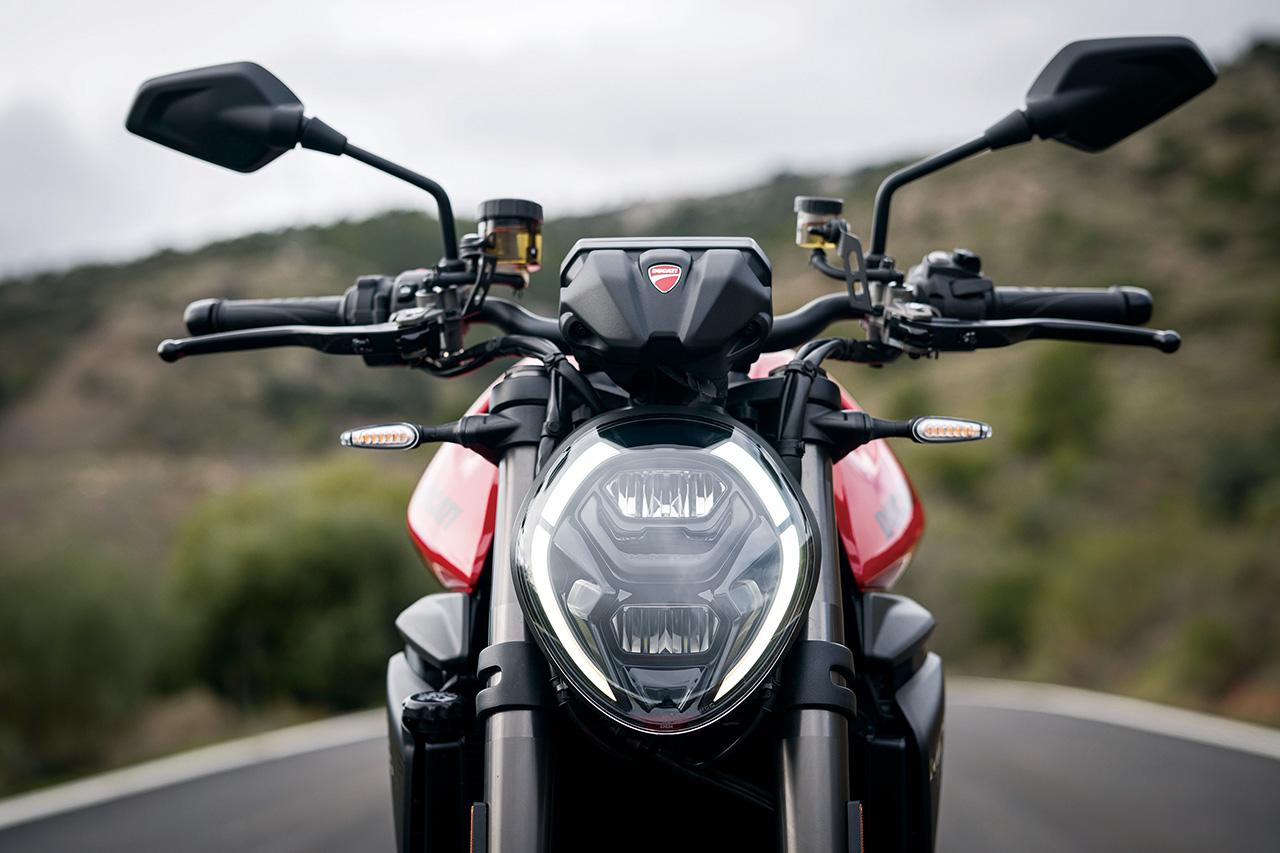 画像1: ドゥカティ「モンスター」各部装備・ディテール解説