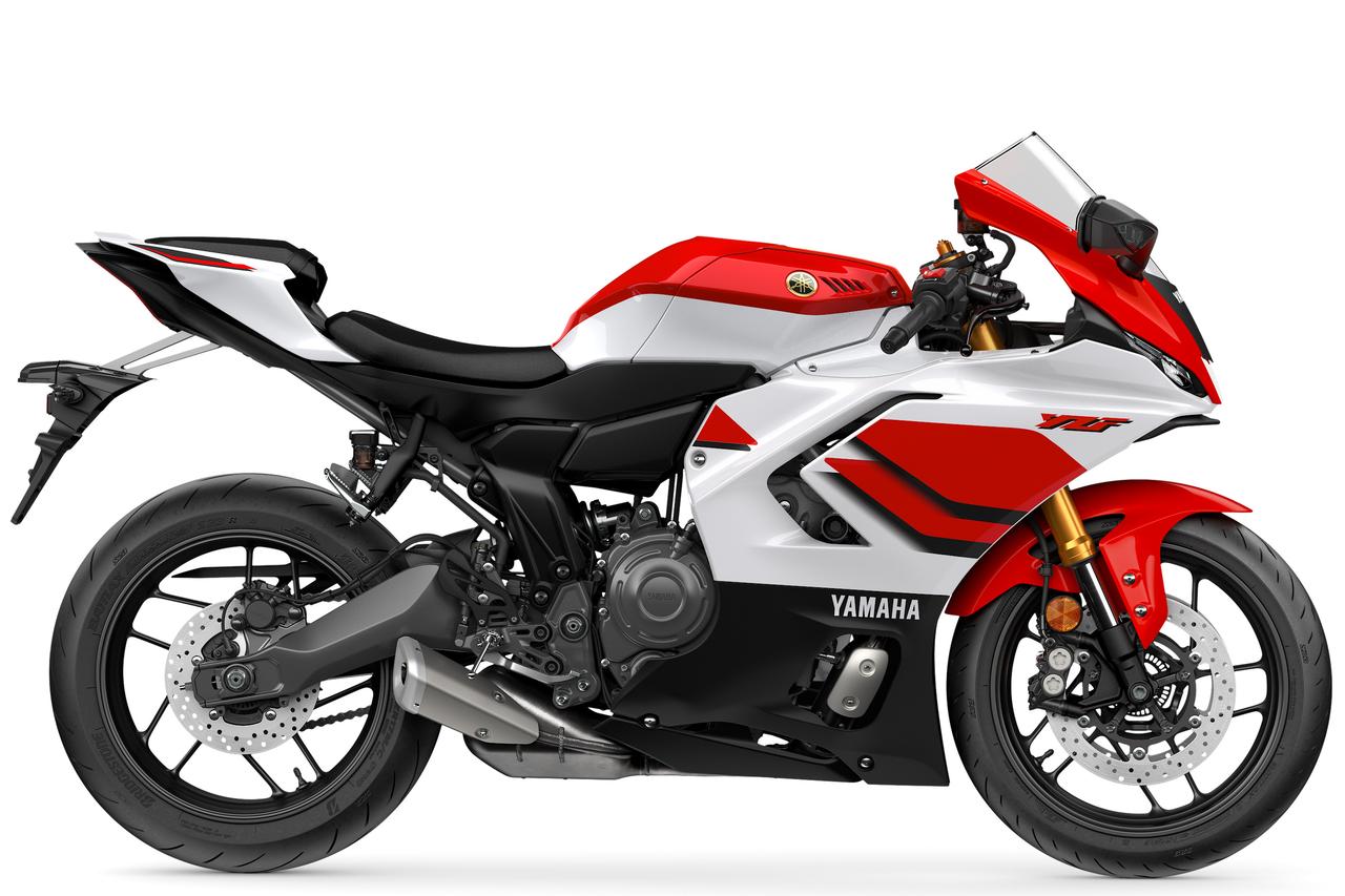 画像 : 3番目の画像 - 【写真17枚】ヤマハ「YZF-R7 ABS」 - webオートバイ