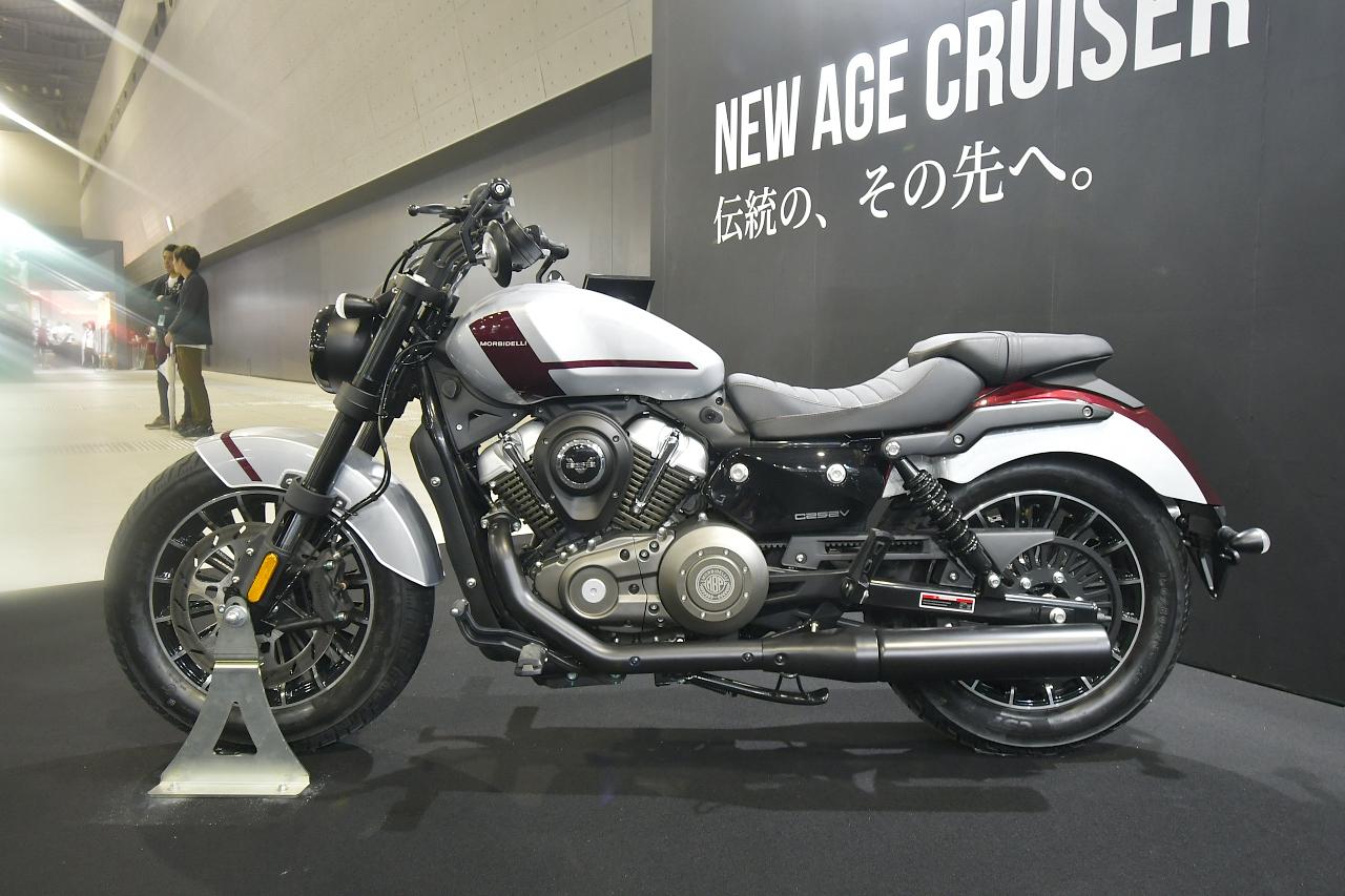 画像1: プロトブースで最新バイクを発見