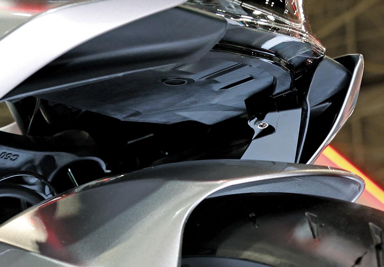 画像4: ホンダ「CBR400R FOUR E-Clutch Concept」スタイリング解説