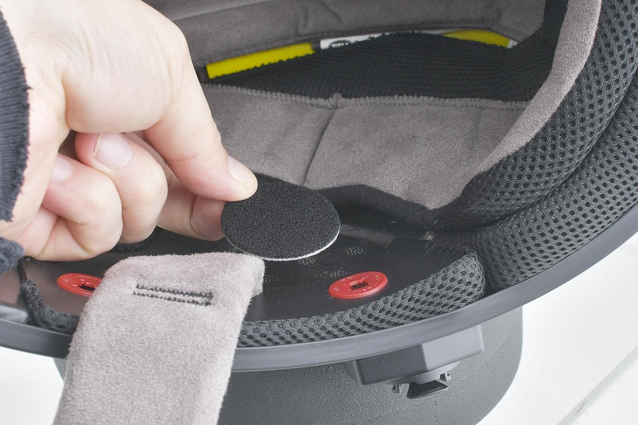 画像2: DT-E2をヘルメットに取り付けてみる