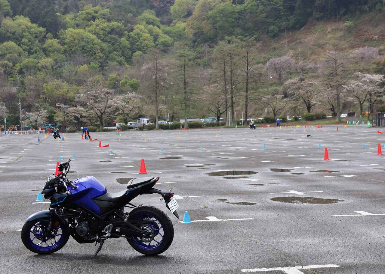 画像 : 2番目の画像 - 【写真18枚】「ヤマハ オンロード レッスン＆ツーリング」 - webオートバイ