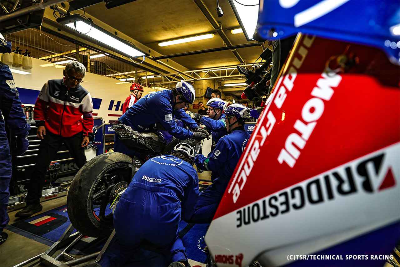 画像1: F.C.C. TSR Honda France 序盤の上位争いから一転、接触転倒から追い上げ12位完走【EWC第1戦 ル・マン24時間耐久ロードレース】