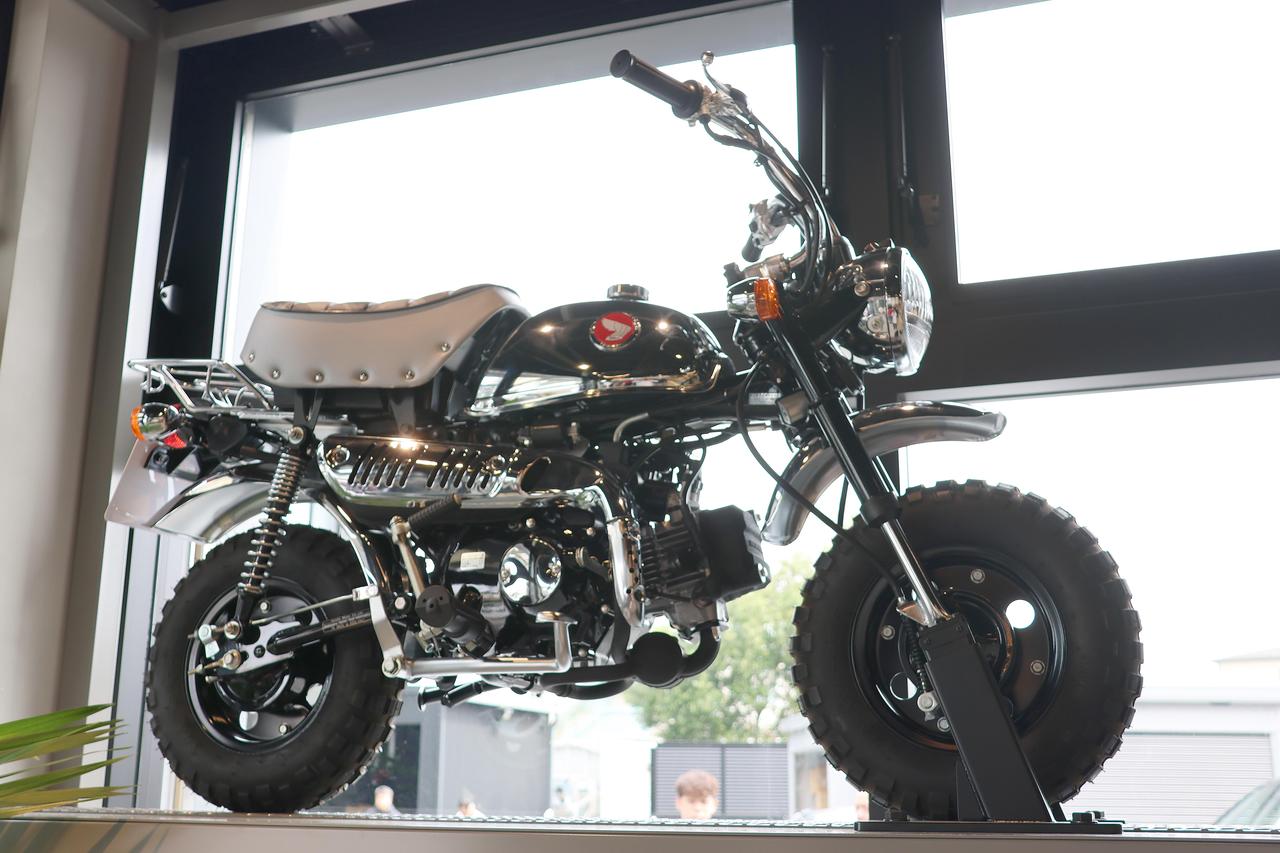 画像 : 6番目の画像 - 【写真21枚】ホンダ「Cub HOUSE」1号店 - webオートバイ