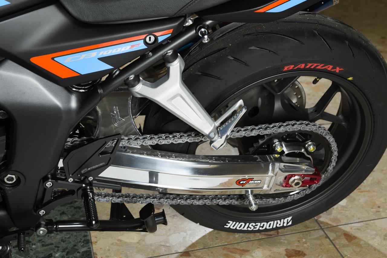 画像 : 5番目の画像 - 【写真10枚】GILD design×STRIKER「CB1000F」 - webオートバイ