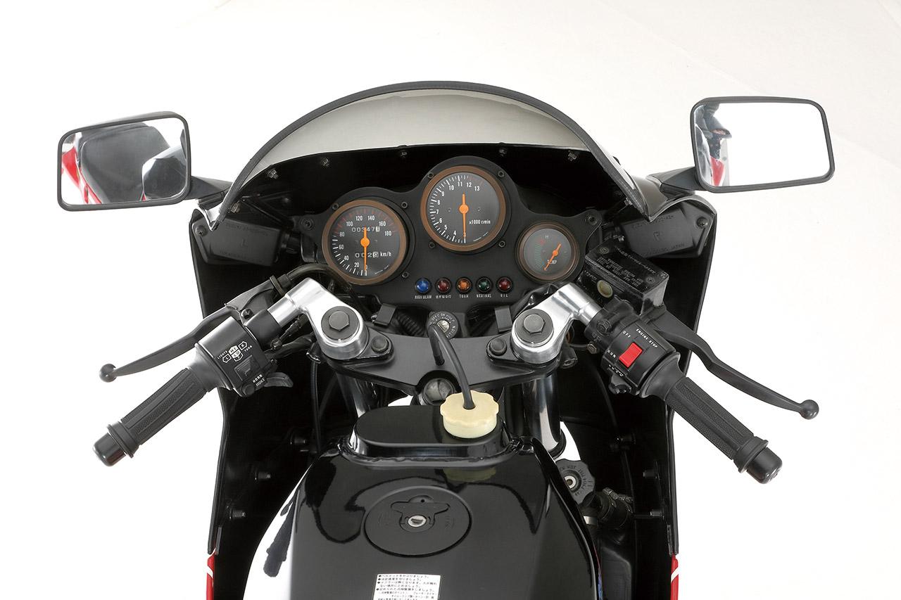 画像 : 8番目の画像 - 【写真24枚】スズキ「GSX-R（GK71B）」（1984） - webオートバイ