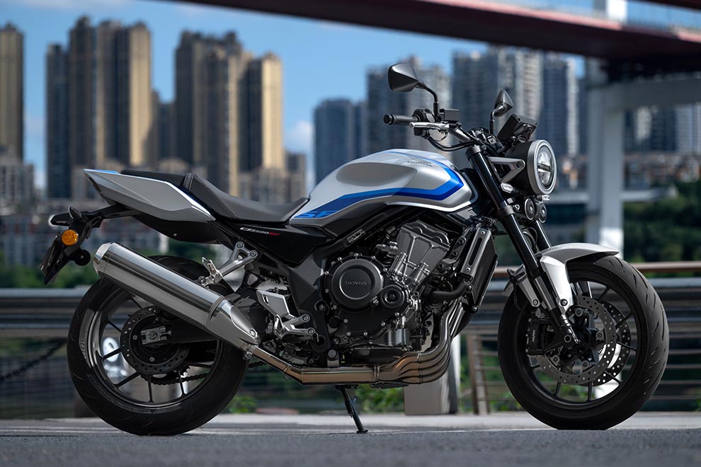 画像 : 1番目の画像 - 【写真16枚】ホンダ「CB500 SUPER FOUR」 - webオートバイ