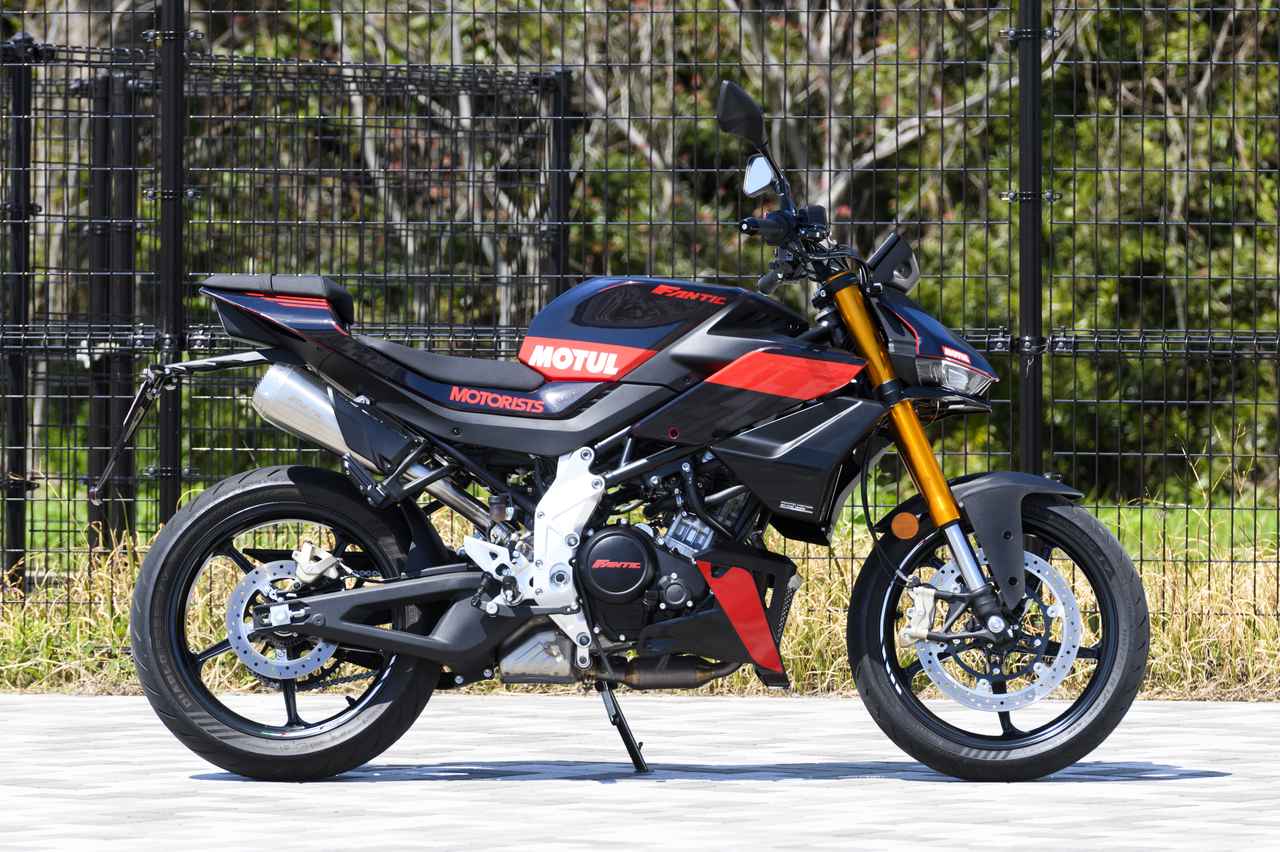 画像2: 【レビュー】ファンティック「STEALTH125」インプレ｜イタリアの老舗ブランドが送り出す、コンパクト・ファイター！